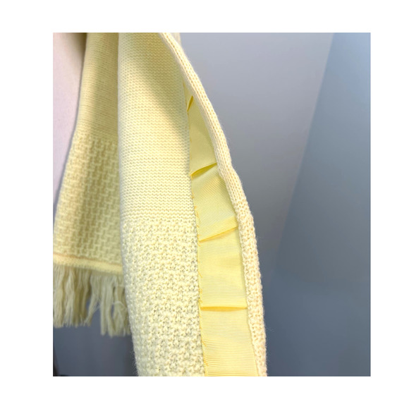 Vintage Poncho Cape One Size Yellow Fringed 60s 70s Mod Open Front Sweater - Picture 5 of 10